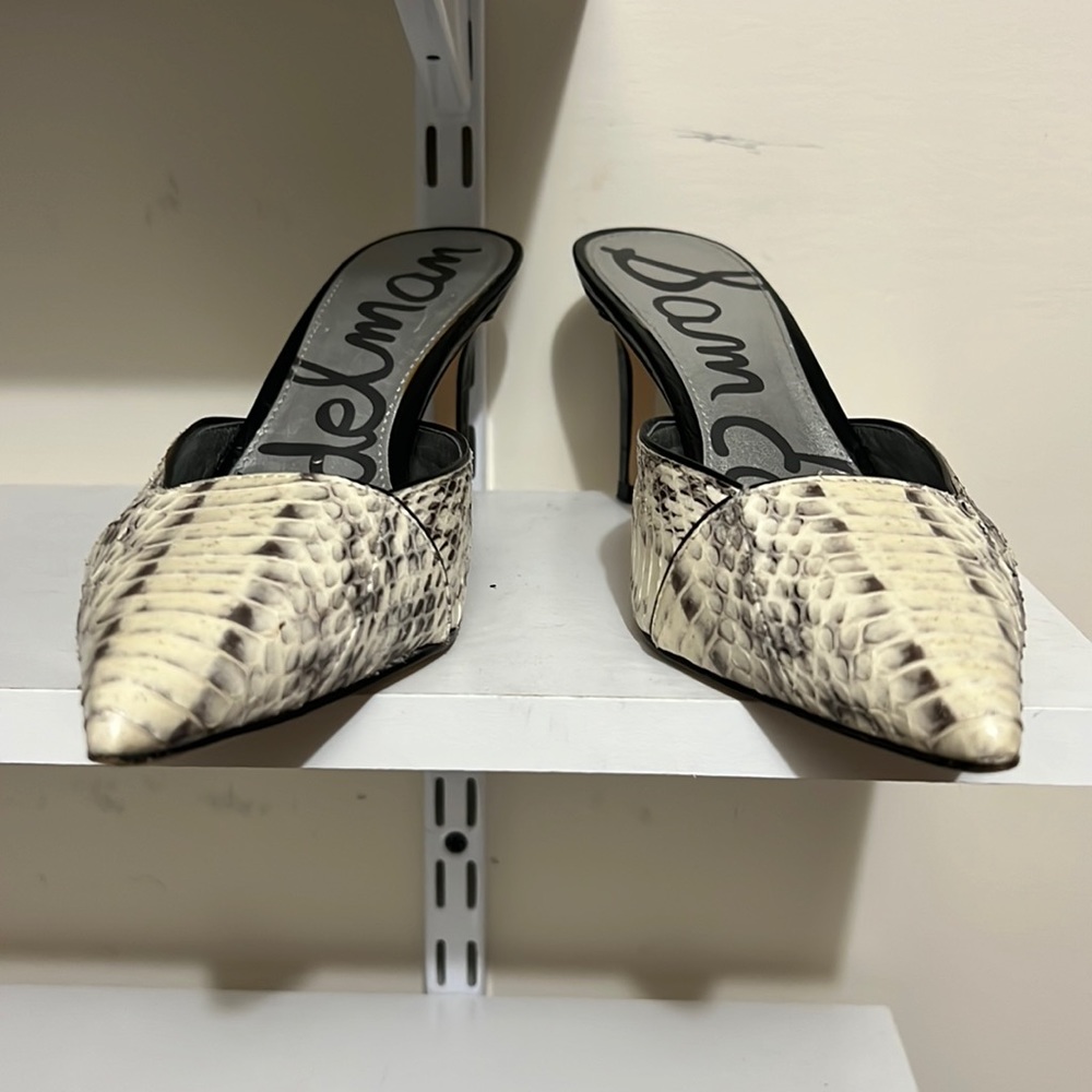 Sam Edelman slip on petite heel